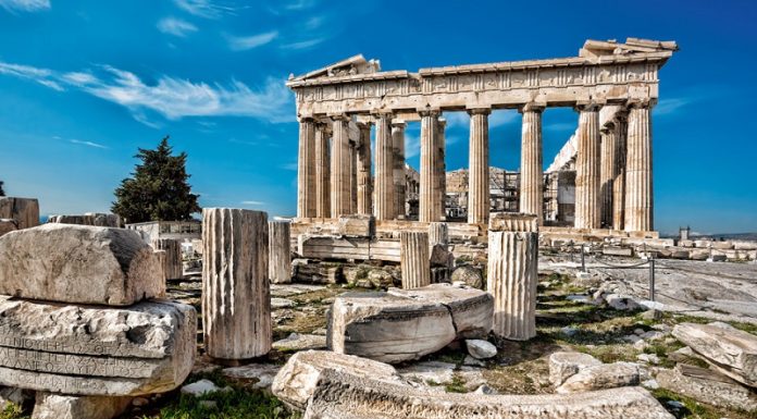 The Places With the Most Beautiful Architecture in Greece