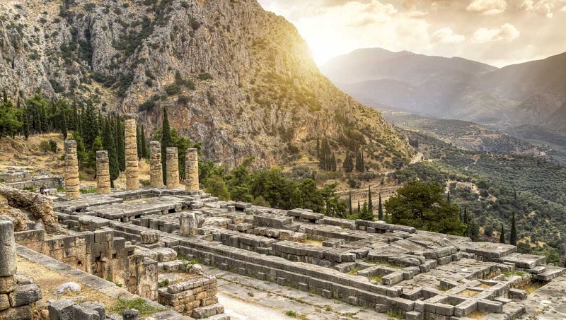 Delphi, Greece, Oracle, History, & Facts